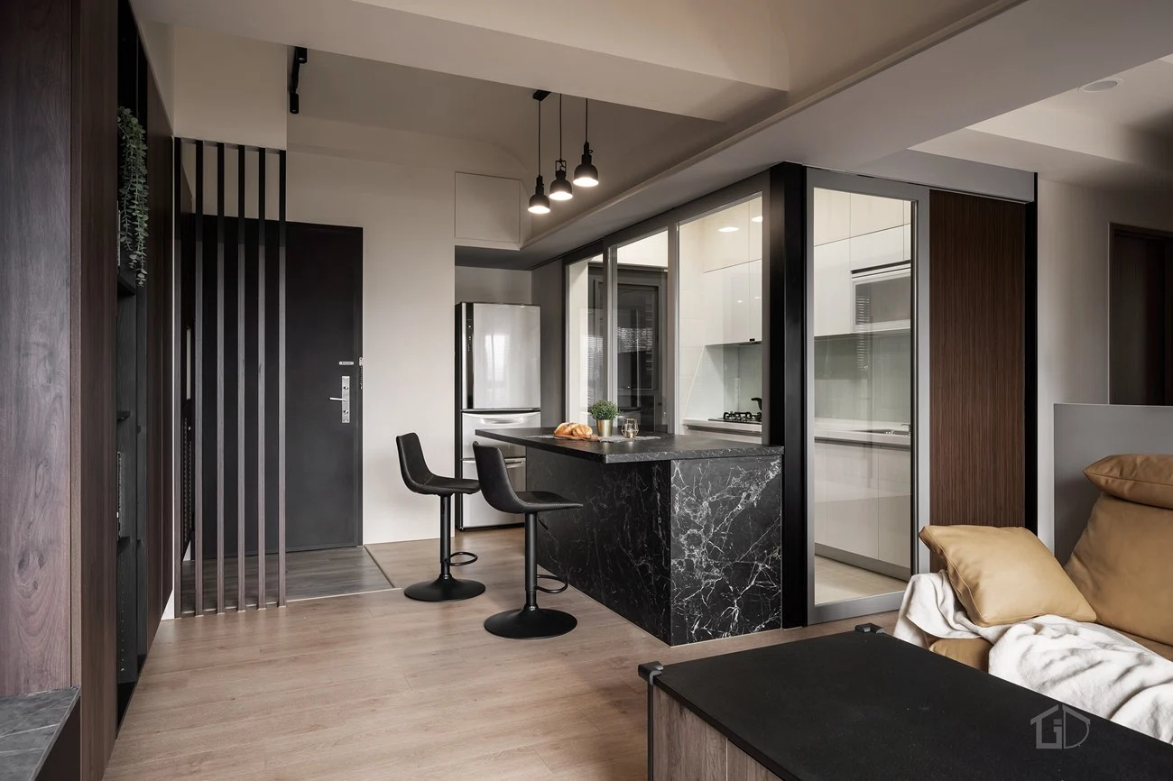 中島吧檯適不適合你家？先看這 3 件事再決定